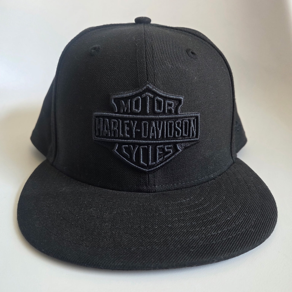 Harley-Davidson Black Fitted Cap - Picture 2 of 5